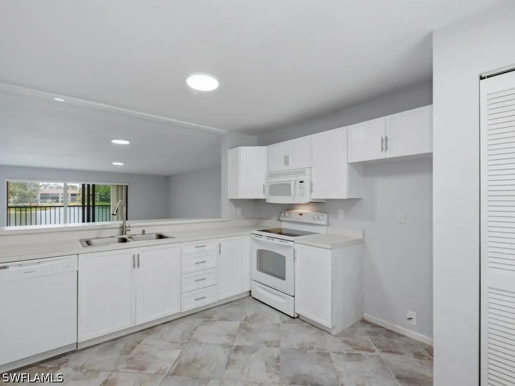 5784 Deauville Circle Naples FL 34112