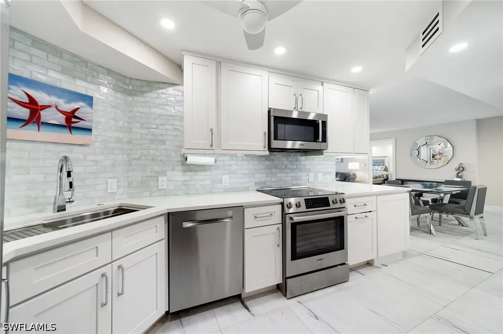 4001 Gulf Shore Boulevard N Naples FL 34103