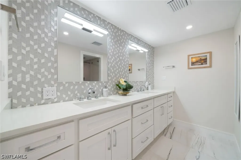 4001 Gulf Shore Boulevard N Naples FL 34103