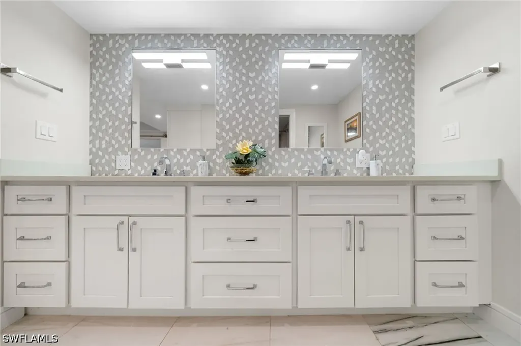 4001 Gulf Shore Boulevard N Naples FL 34103
