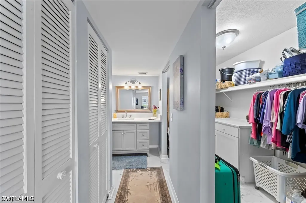 248 Palm Drive Naples FL 34112
