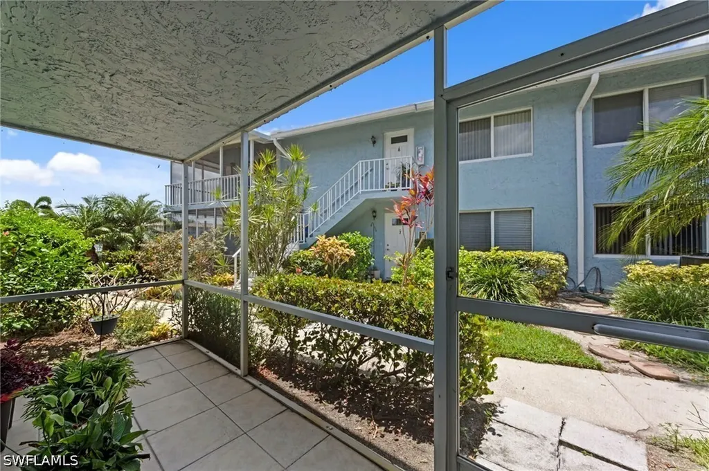 248 Palm Drive Naples FL 34112