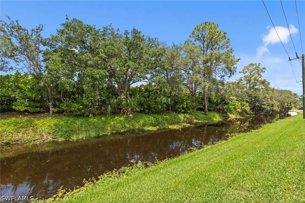 248 Palm Drive Naples FL 34112