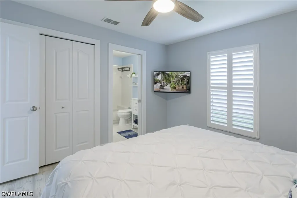 8654 Mustang Drive Naples FL 34113