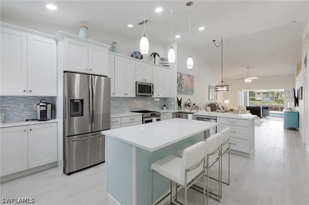 8654 Mustang Drive Naples FL 34113