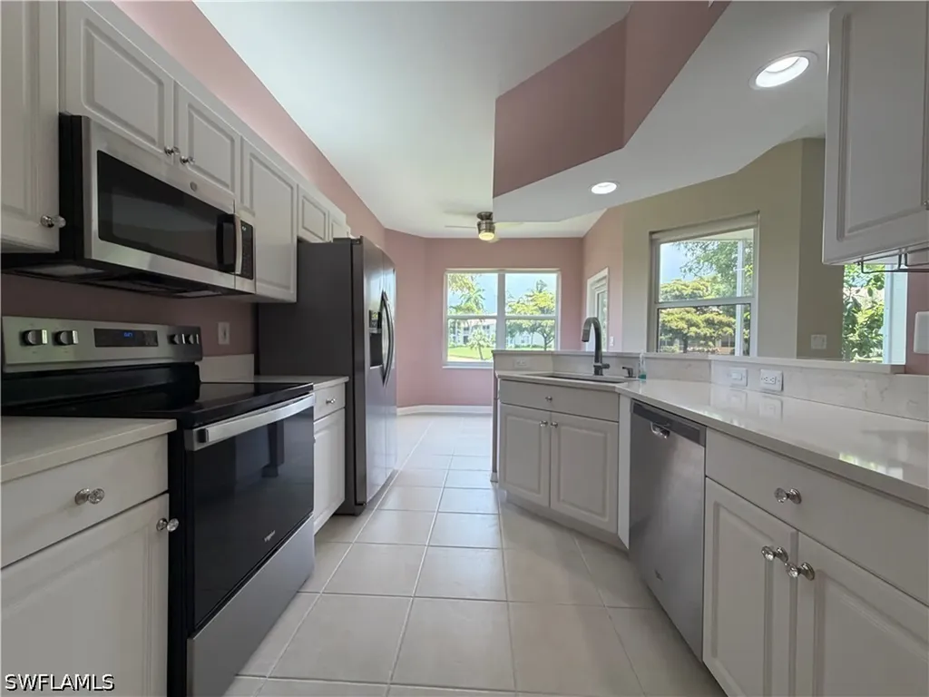 359 Dover Place Naples FL 34104