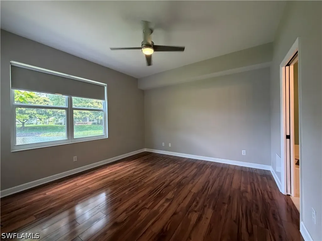 359 Dover Place Naples FL 34104