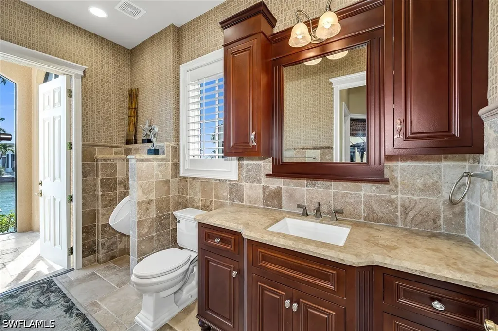 1221 Redwood Court Marco Island FL 34145