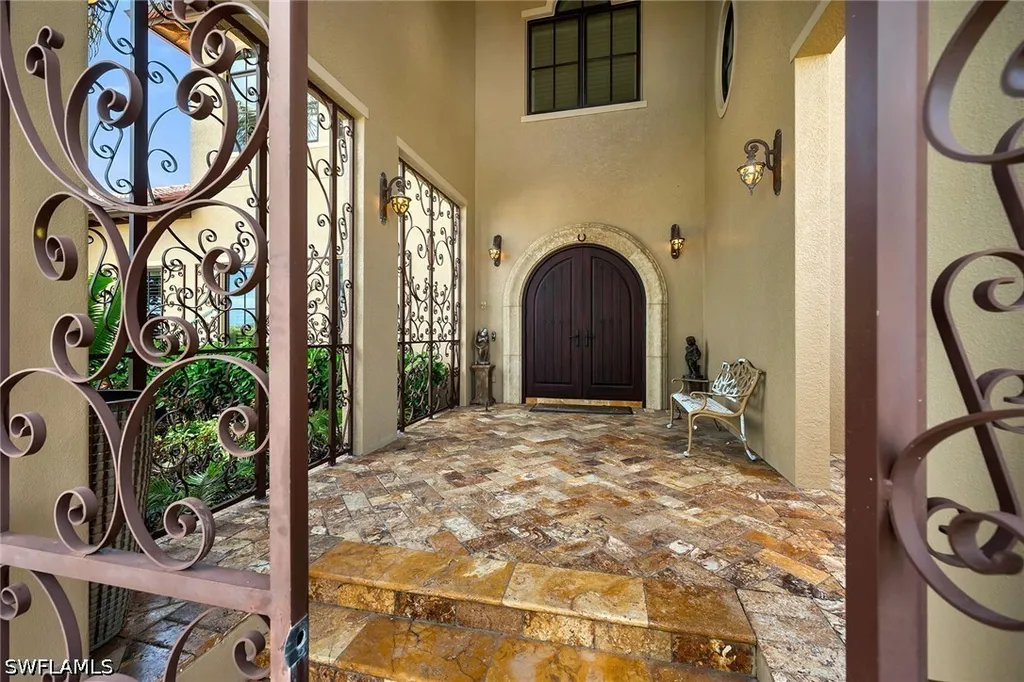 1221 Redwood Court Marco Island FL 34145