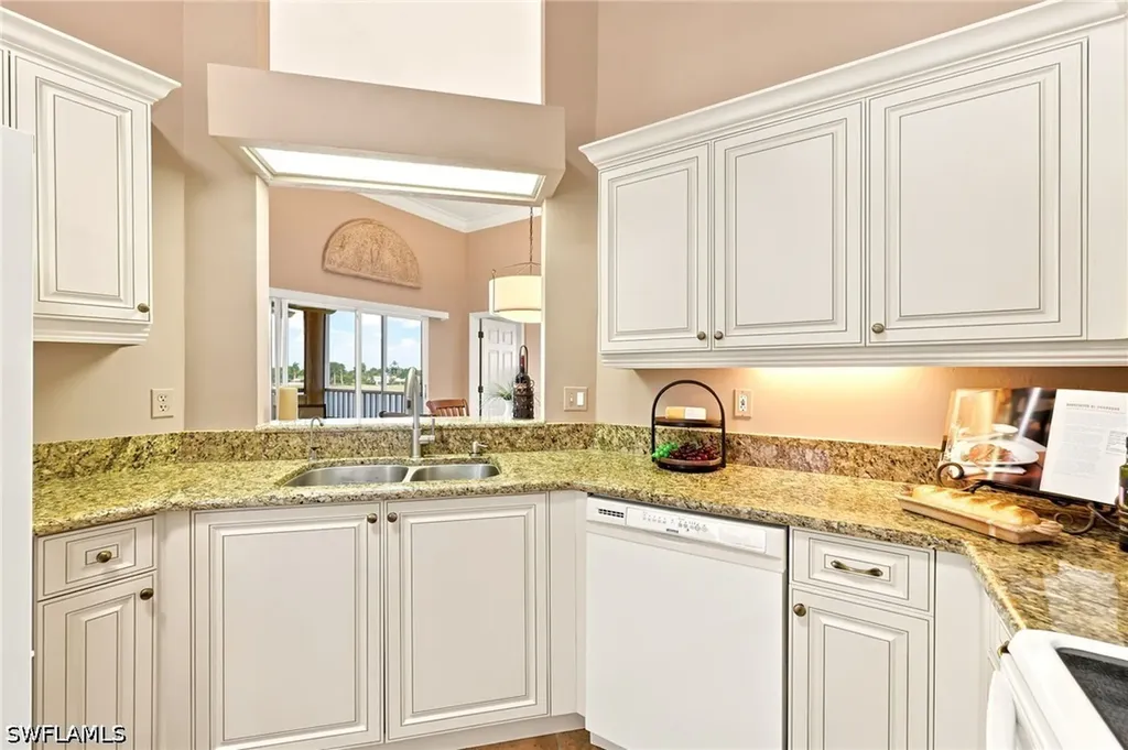 2671 Citrus Lake Drive Naples FL 34109