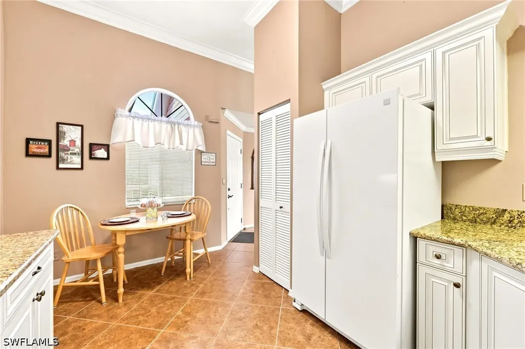 2671 Citrus Lake Drive Naples FL 34109