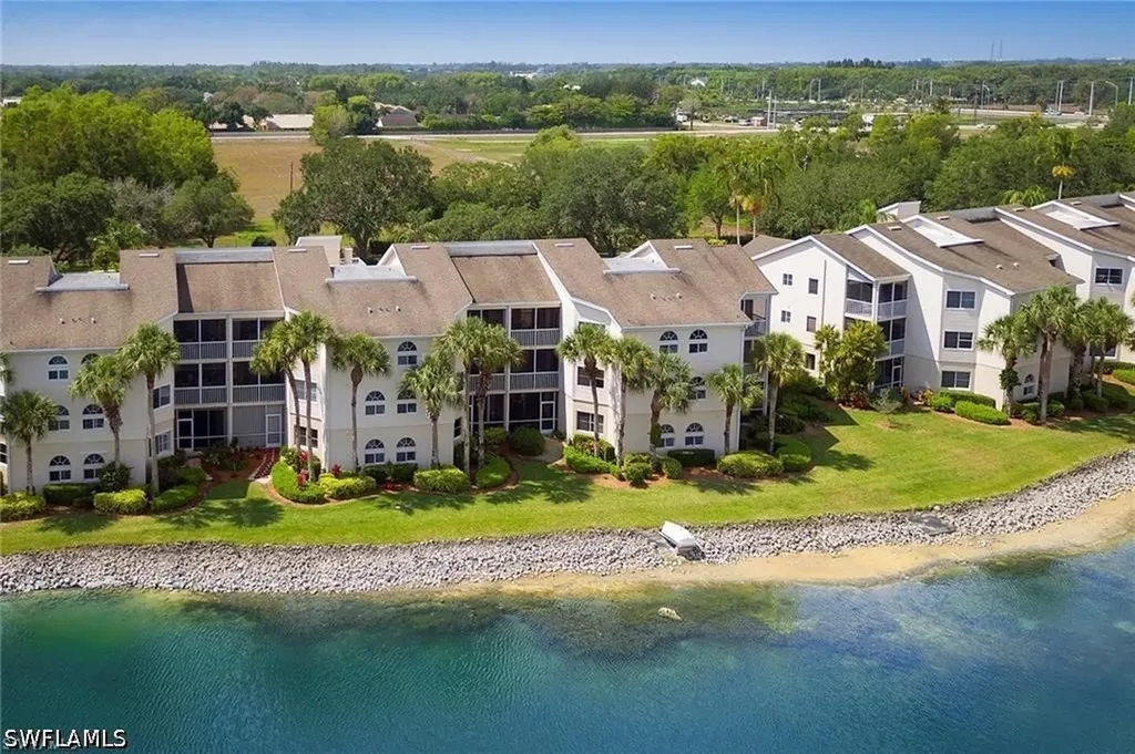 2671 Citrus Lake Drive Naples FL 34109