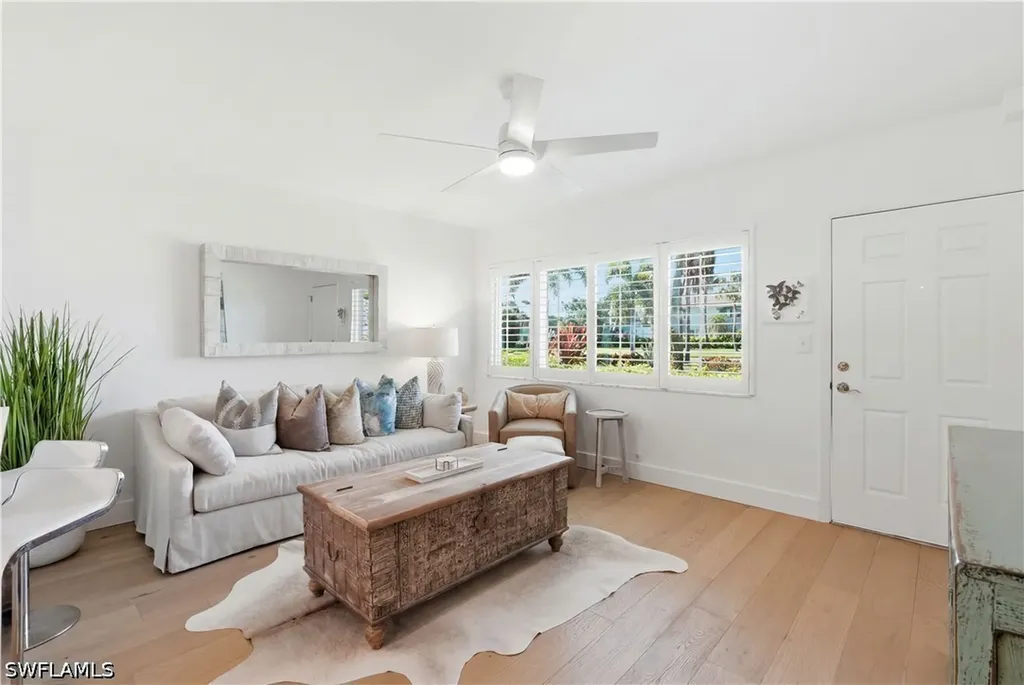421 12th Avenue S Naples FL 34102