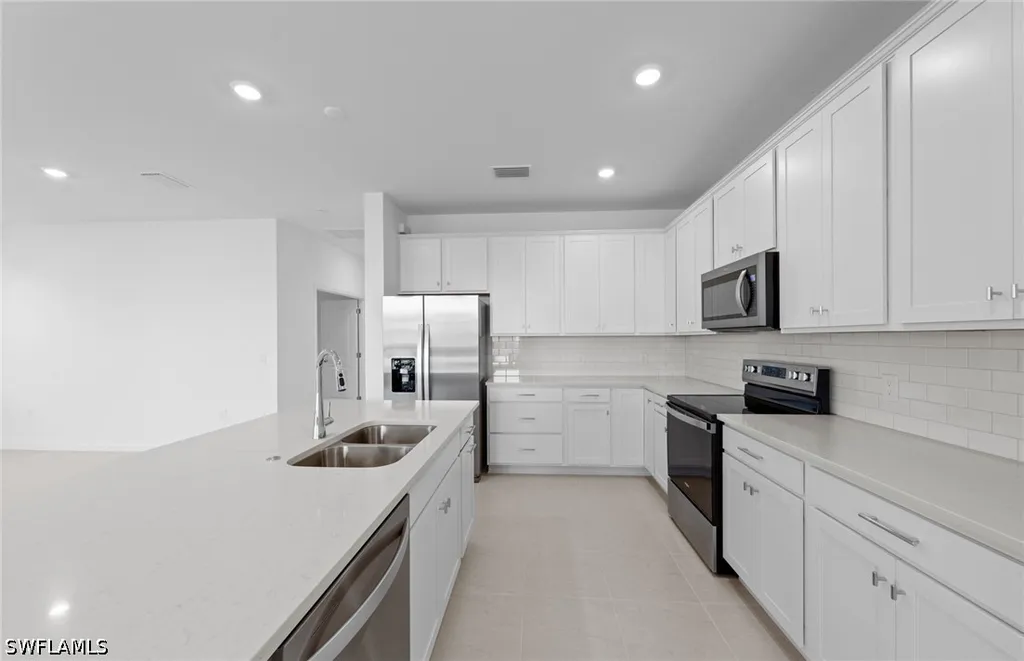 3960 Sweet Alyssum Terrace Alva FL 33920
