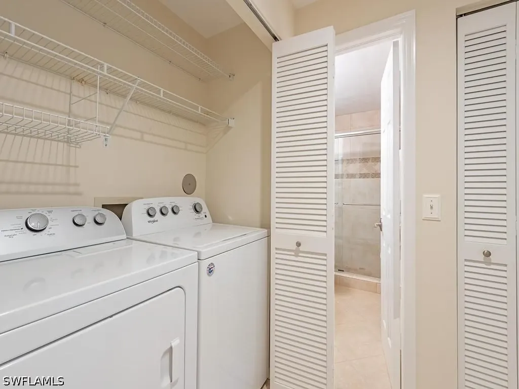 6500 Valen Way Naples FL 34108