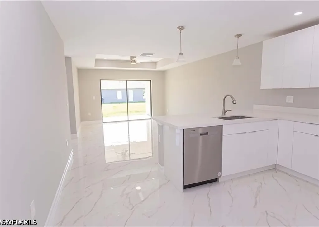 2644 Gretchen Avenue S Lehigh Acres FL 33973
