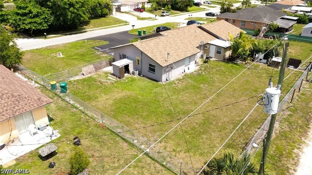 1940 48th Street SW Naples FL 34116