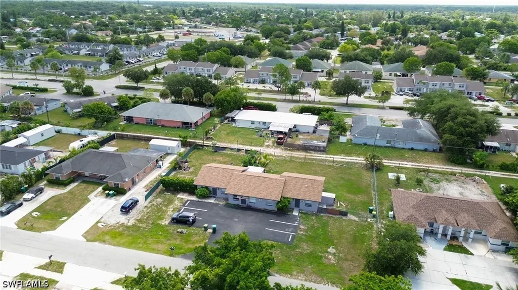 1940 48th Street SW Naples FL 34116