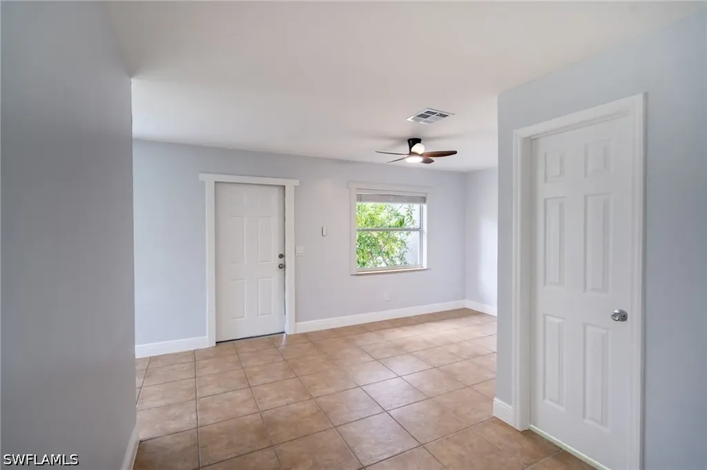 1940 48th Street SW Naples FL 34116