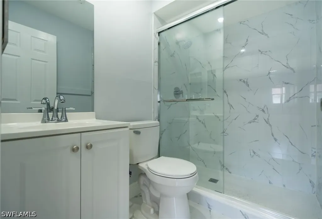 1940 48th Street SW Naples FL 34116