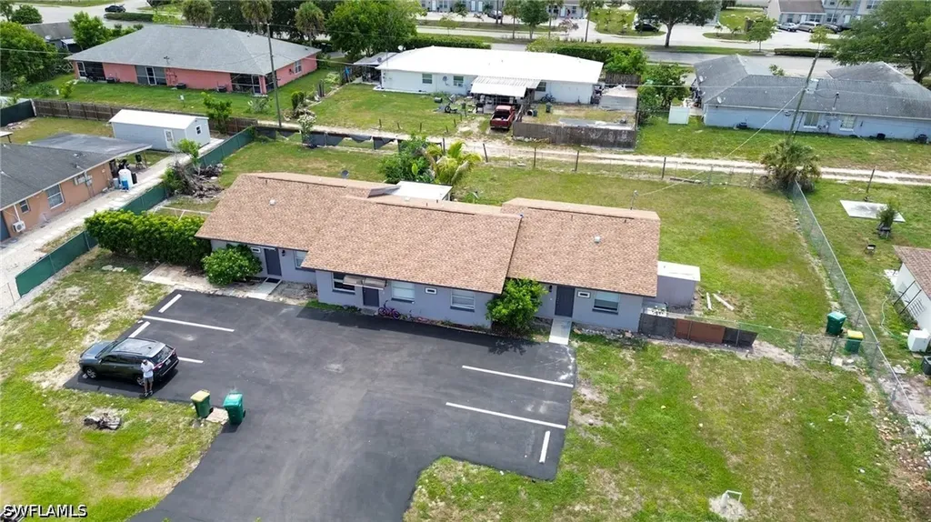 1940 48th Street SW Naples FL 34116