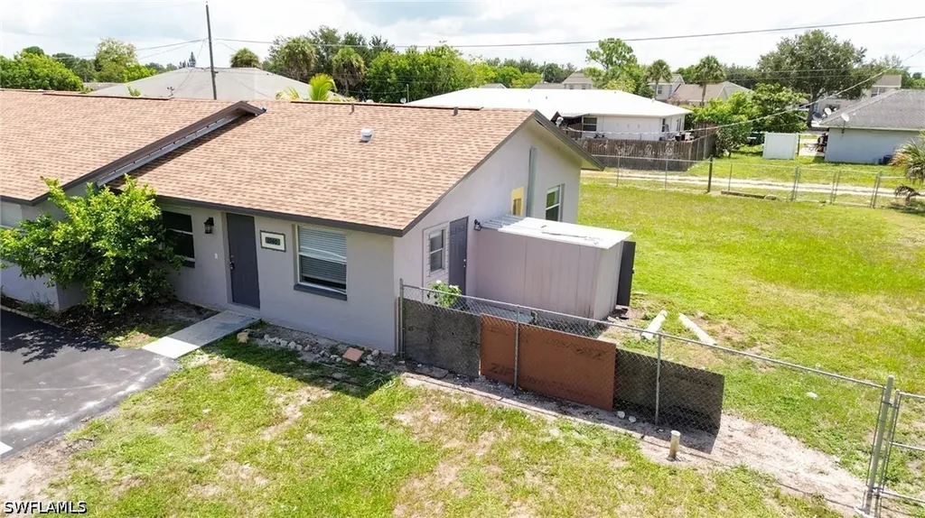 1940 48th Street SW Naples FL 34116