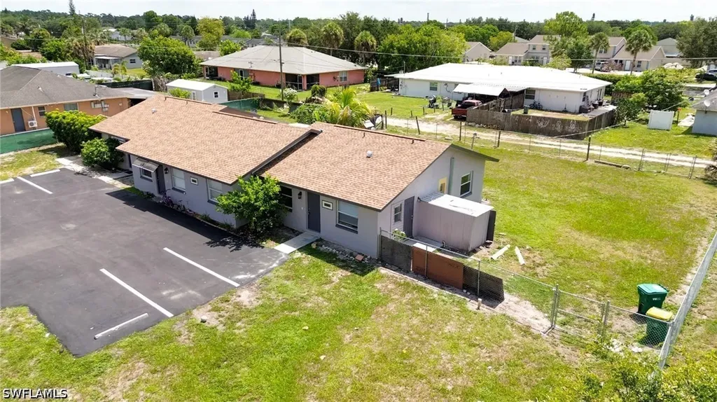1940 48th Street SW Naples FL 34116