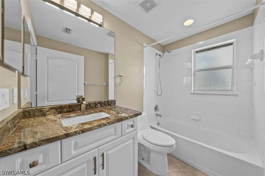 8471 Ibis Cove Circle Naples FL 34119