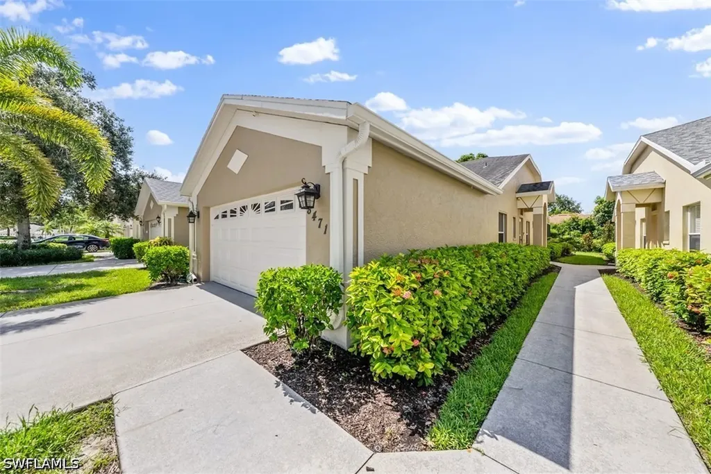 8471 Ibis Cove Circle Naples FL 34119
