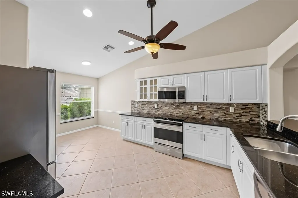8471 Ibis Cove Circle Naples FL 34119