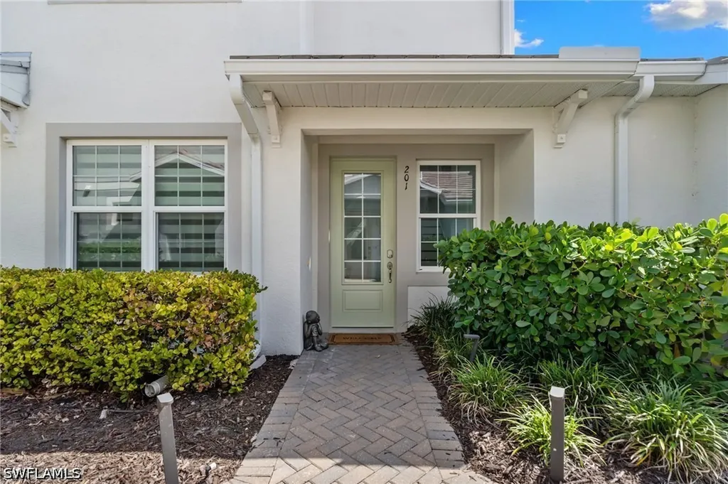4620 Arboretum Circle Naples FL 34112