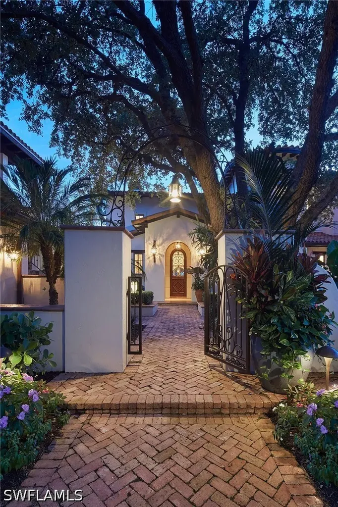 1385 Great Egret Trail Naples FL 34105