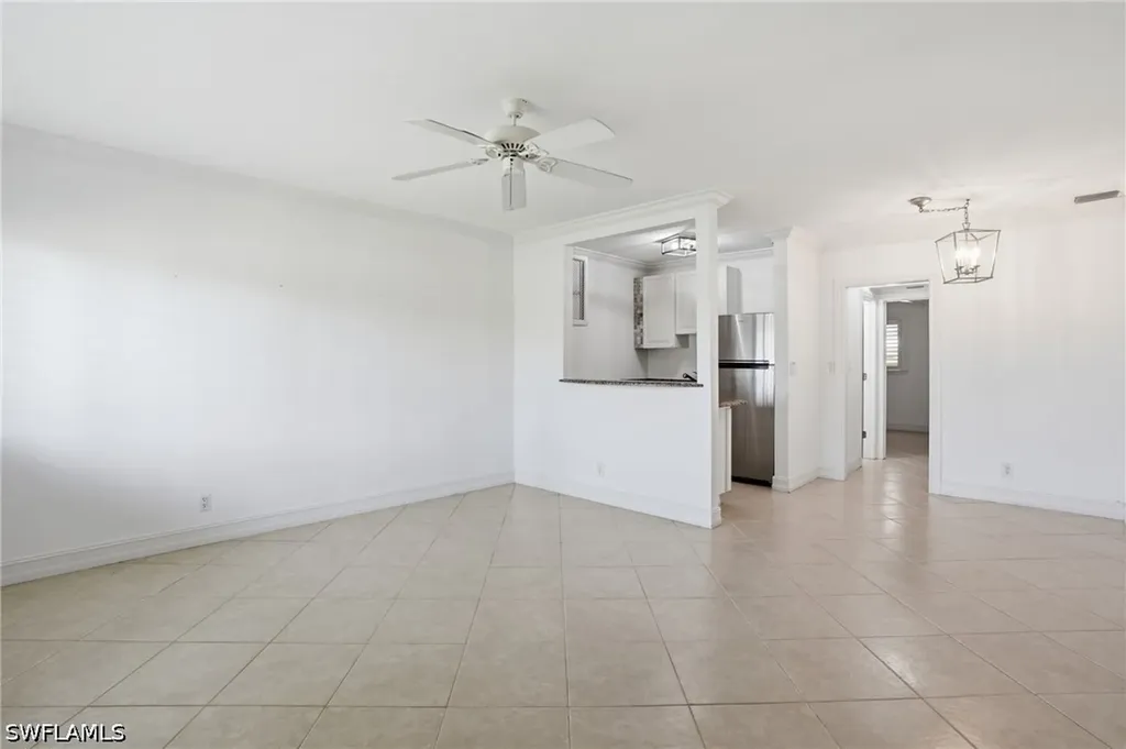 421 12th Avenue S Naples FL 34102