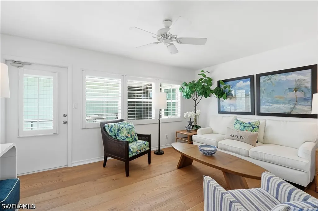 Naples FL, 285 8TH Avenue S, Unit 285
