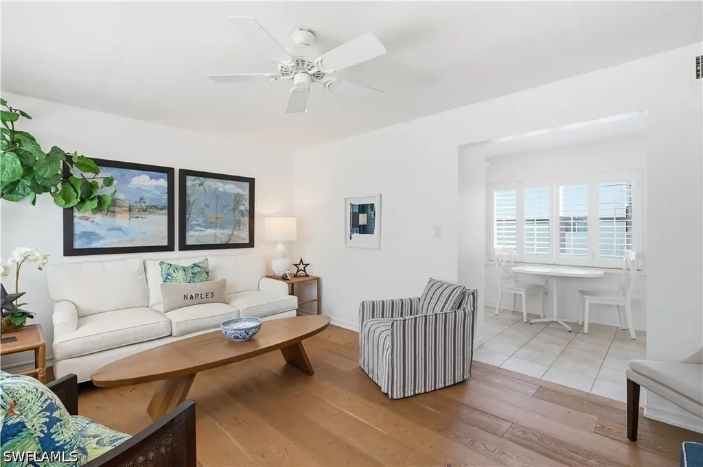 285 8th Avenue S Naples FL 34102
