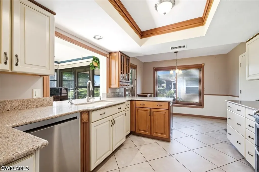 120 Fleur De Lis Lane Naples FL 34112