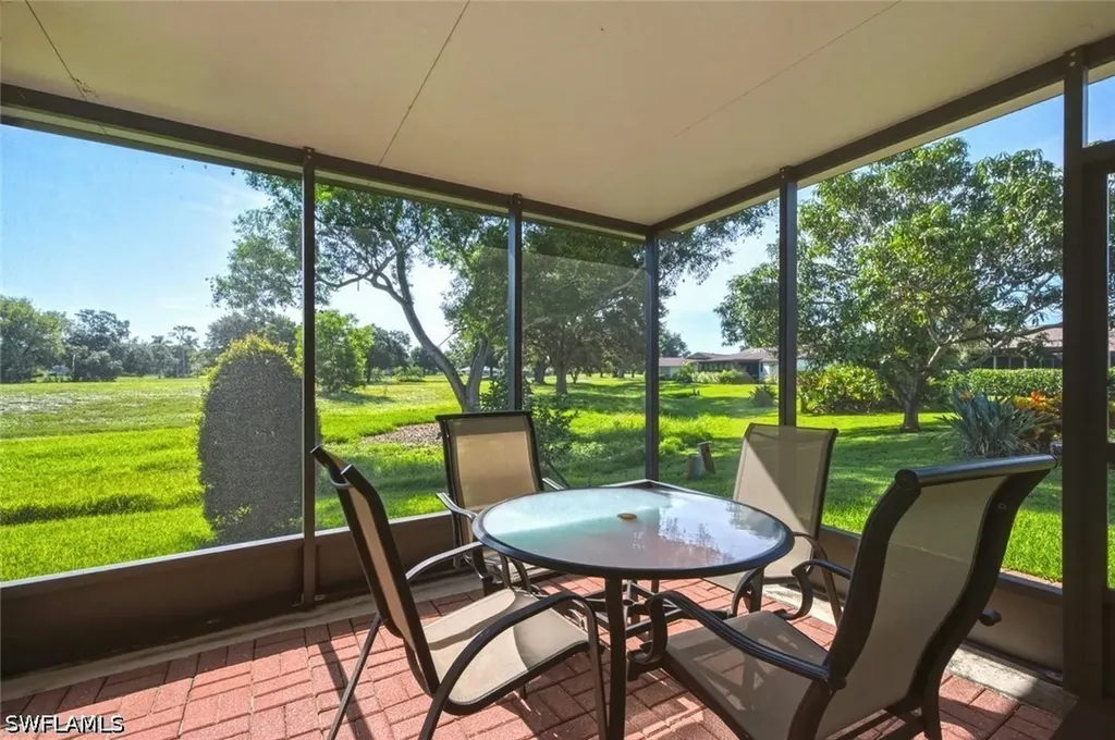 120 Fleur De Lis Lane Naples FL 34112