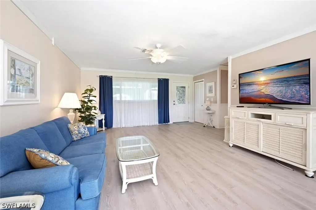120 Fleur De Lis Lane Naples FL 34112