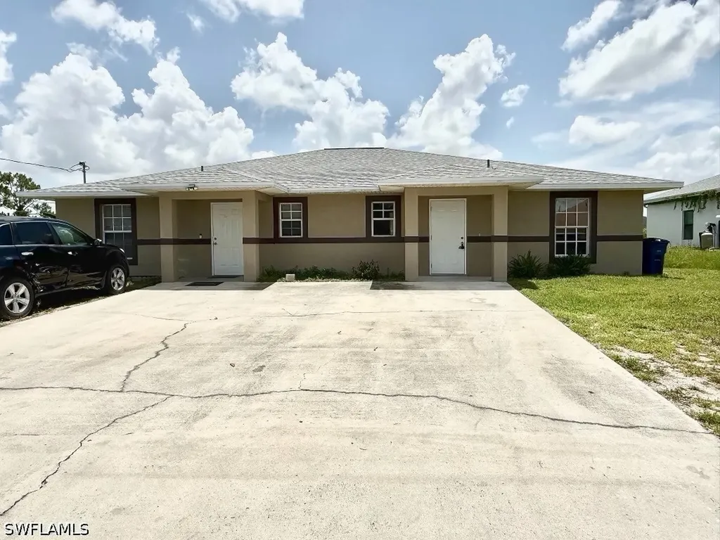305-307 Homer Avenue S Lehigh Acres FL 33973