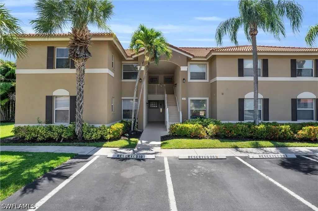 6560 Huntington Lakes Circle Naples FL 34119
