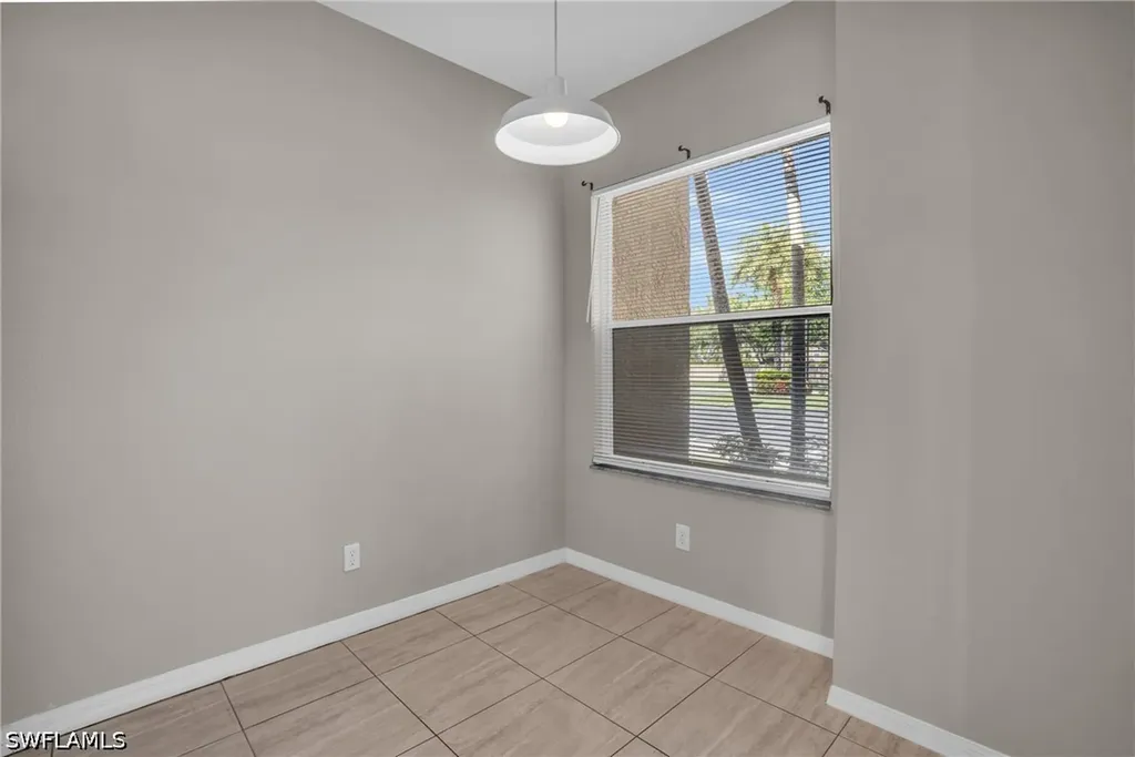 6560 Huntington Lakes Circle Naples FL 34119