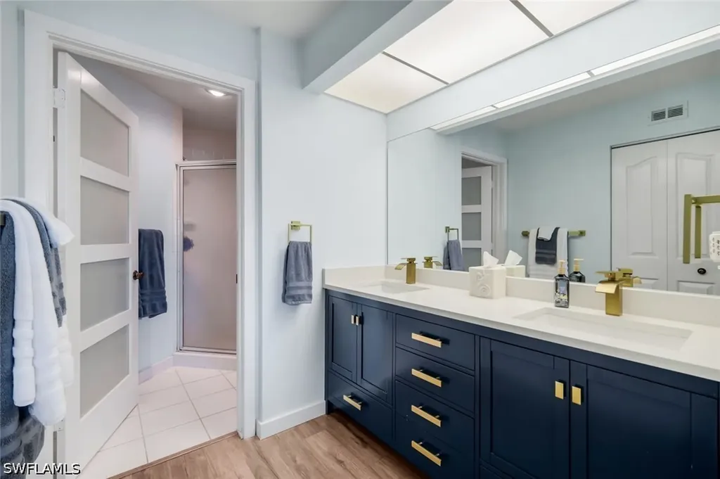810 New Waterford Drive Naples FL 34104