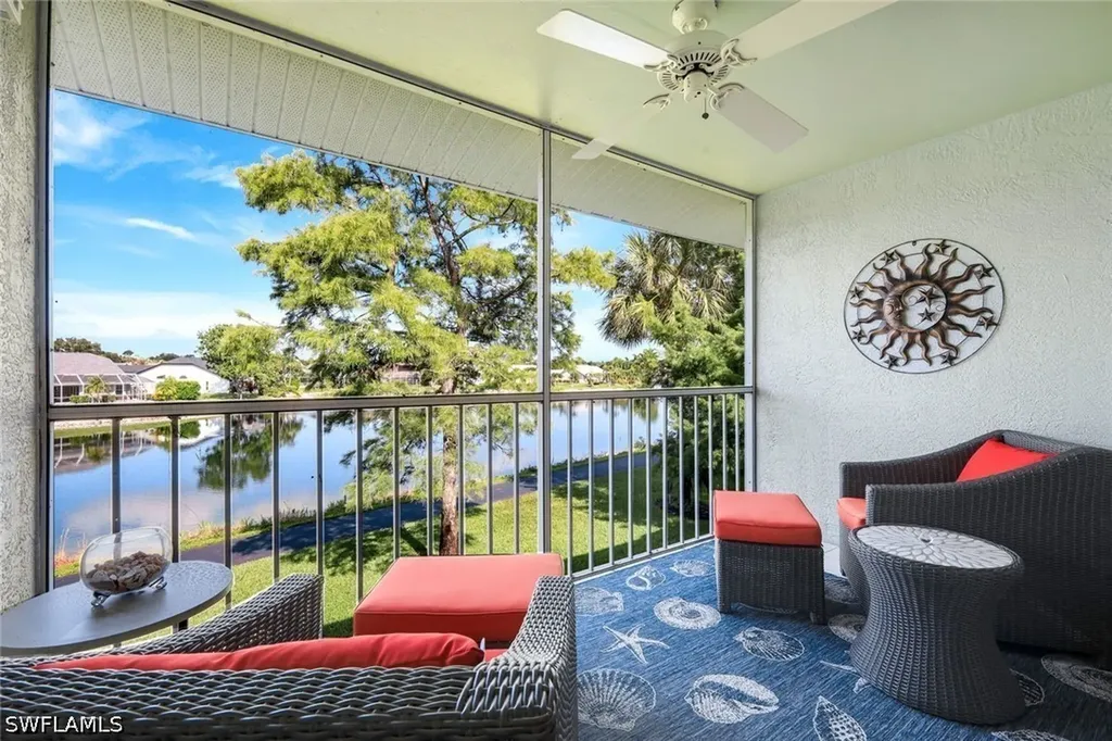 810 New Waterford Drive Naples FL 34104