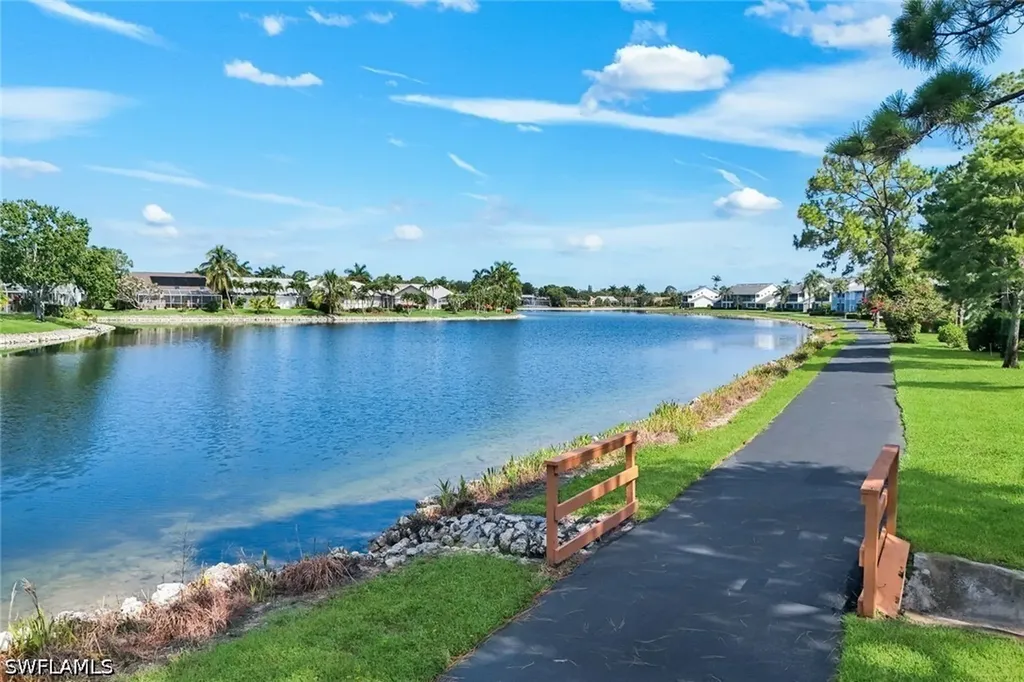 810 New Waterford Drive Naples FL 34104