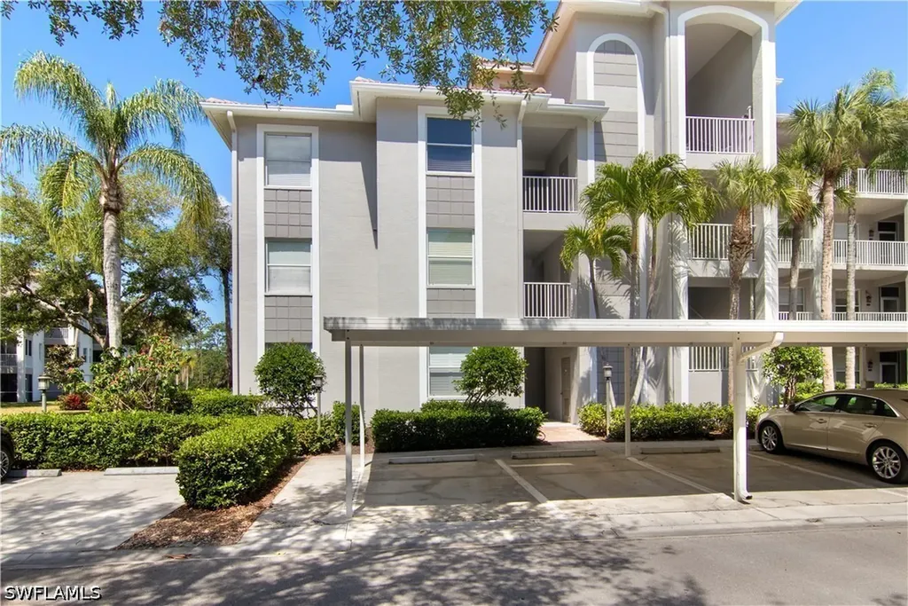 7515 Stoneybrook Drive Naples FL 34112