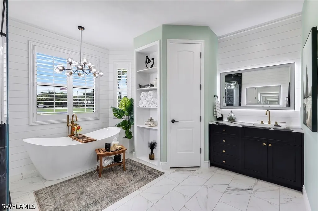 1160 13th Street SW Naples FL 34117