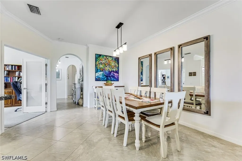 1427 Oceania Drive S Naples FL 34113