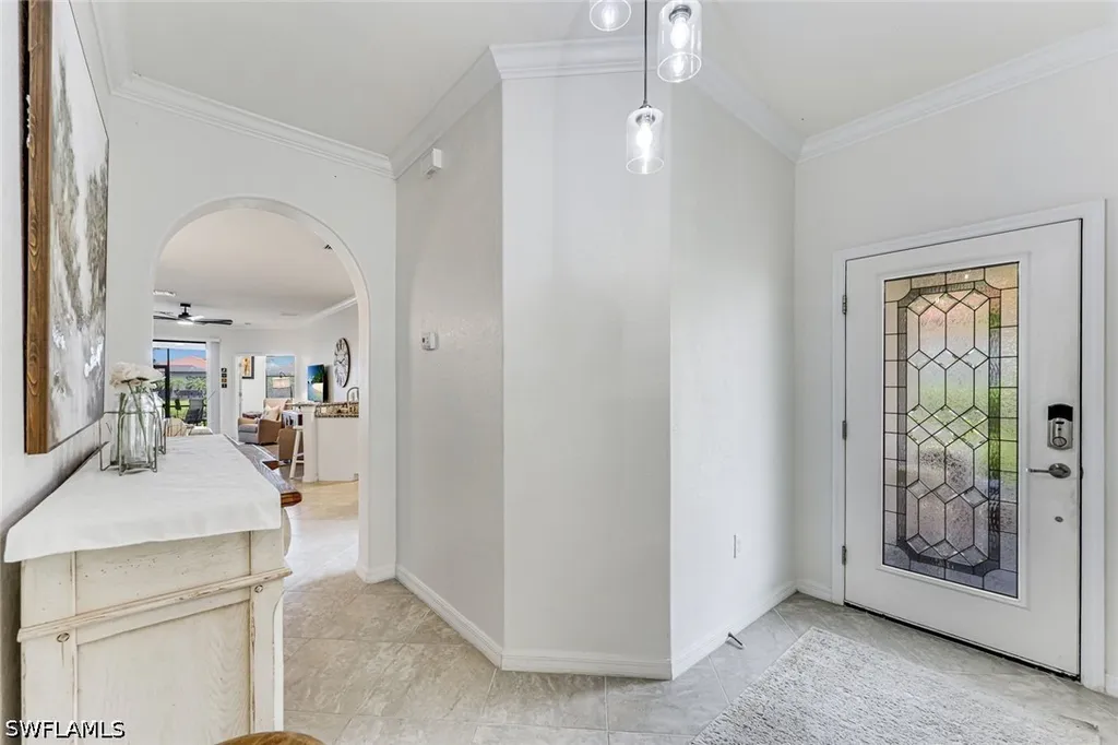 1427 Oceania Drive S Naples FL 34113