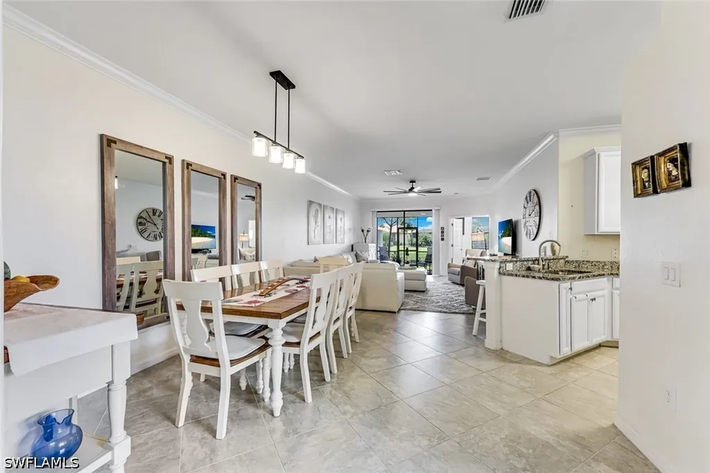 1427 Oceania Drive S Naples FL 34113