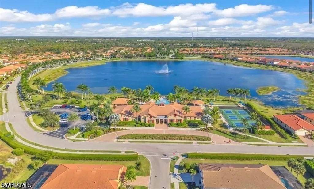 1427 Oceania Drive S Naples FL 34113